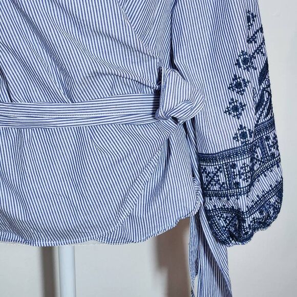 Max Edition Blue and White Stripe Wrap Blouse with Embroidery Size Large - Picture 5 of 10